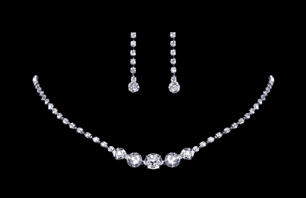 #14280 - Fine Graduated Center Neck and Ear Set